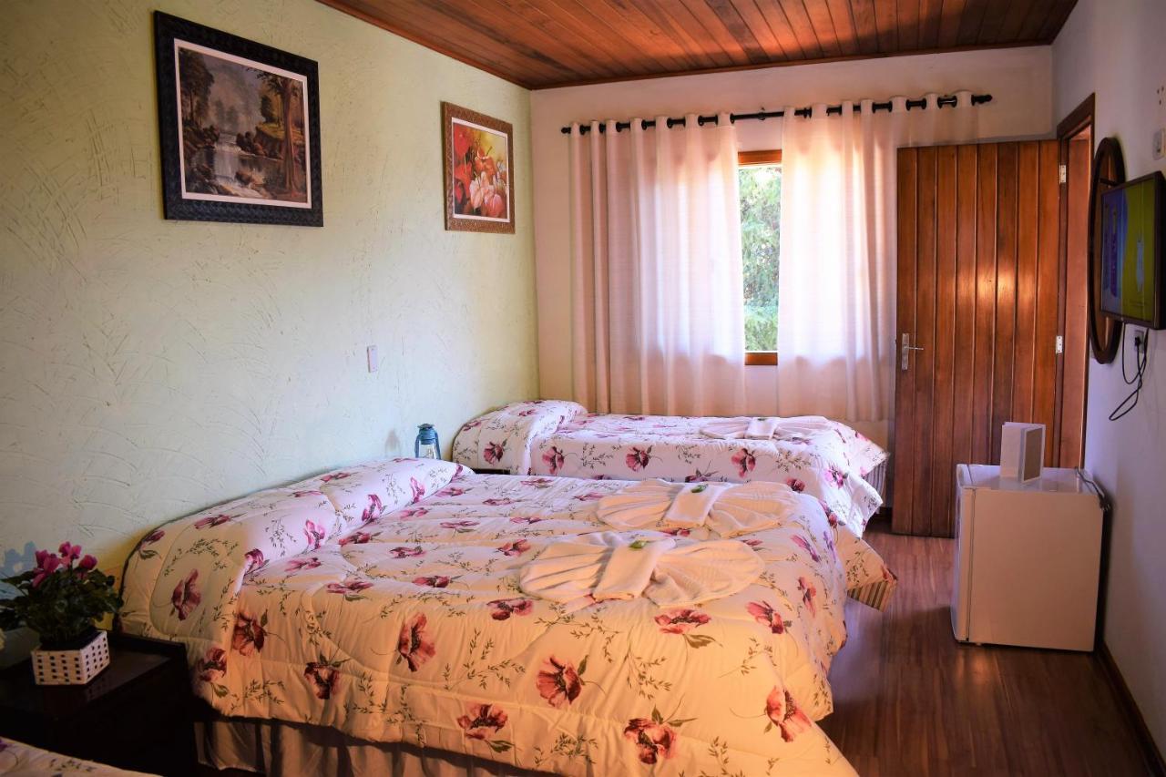 Sino Dos Ventos Inn